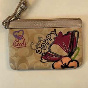 Coach Poppy wristlet